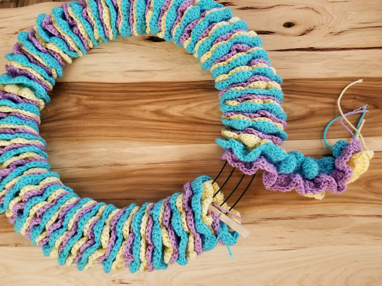 easter-wreath-free-crochet-pattern-highland-hickory-designs