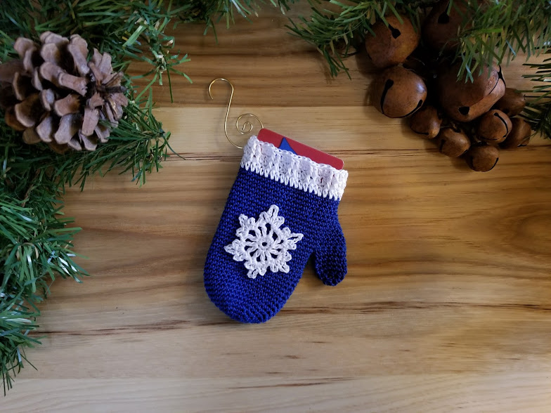  Mitten Ornament Gift Card Holder Highland Hickory Designs